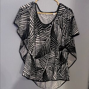 Women’s top size XL
